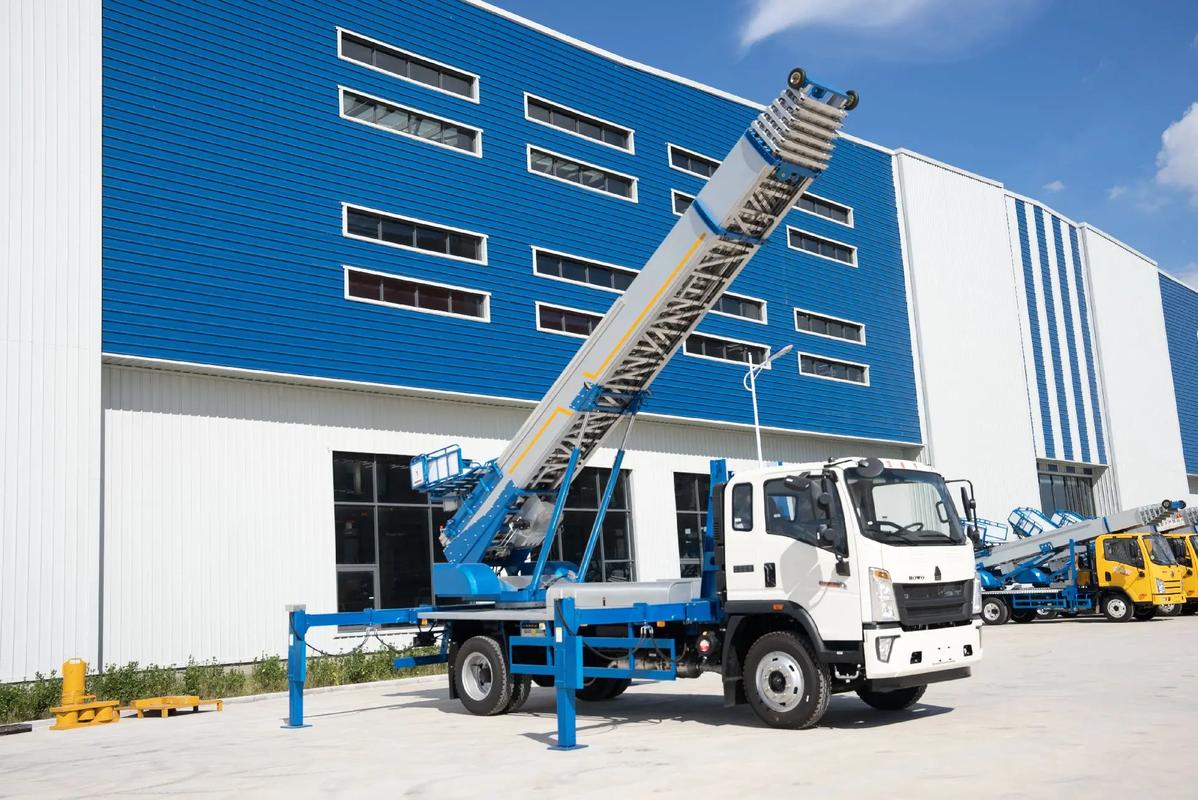 烟台栖霞小型云梯车上料车租赁多少钱