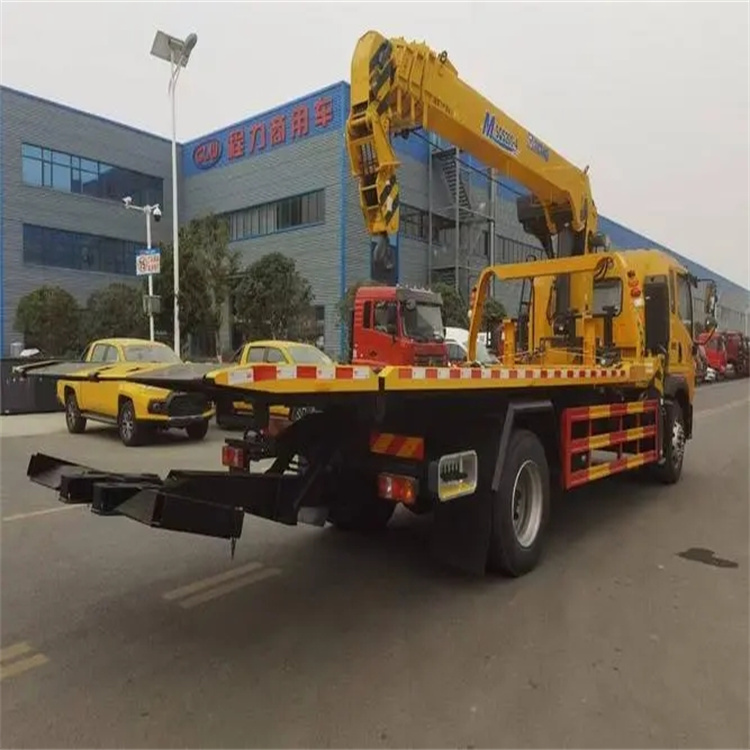 烟台栖霞附近小随车吊出租电话，轻松解决搬运烦恼